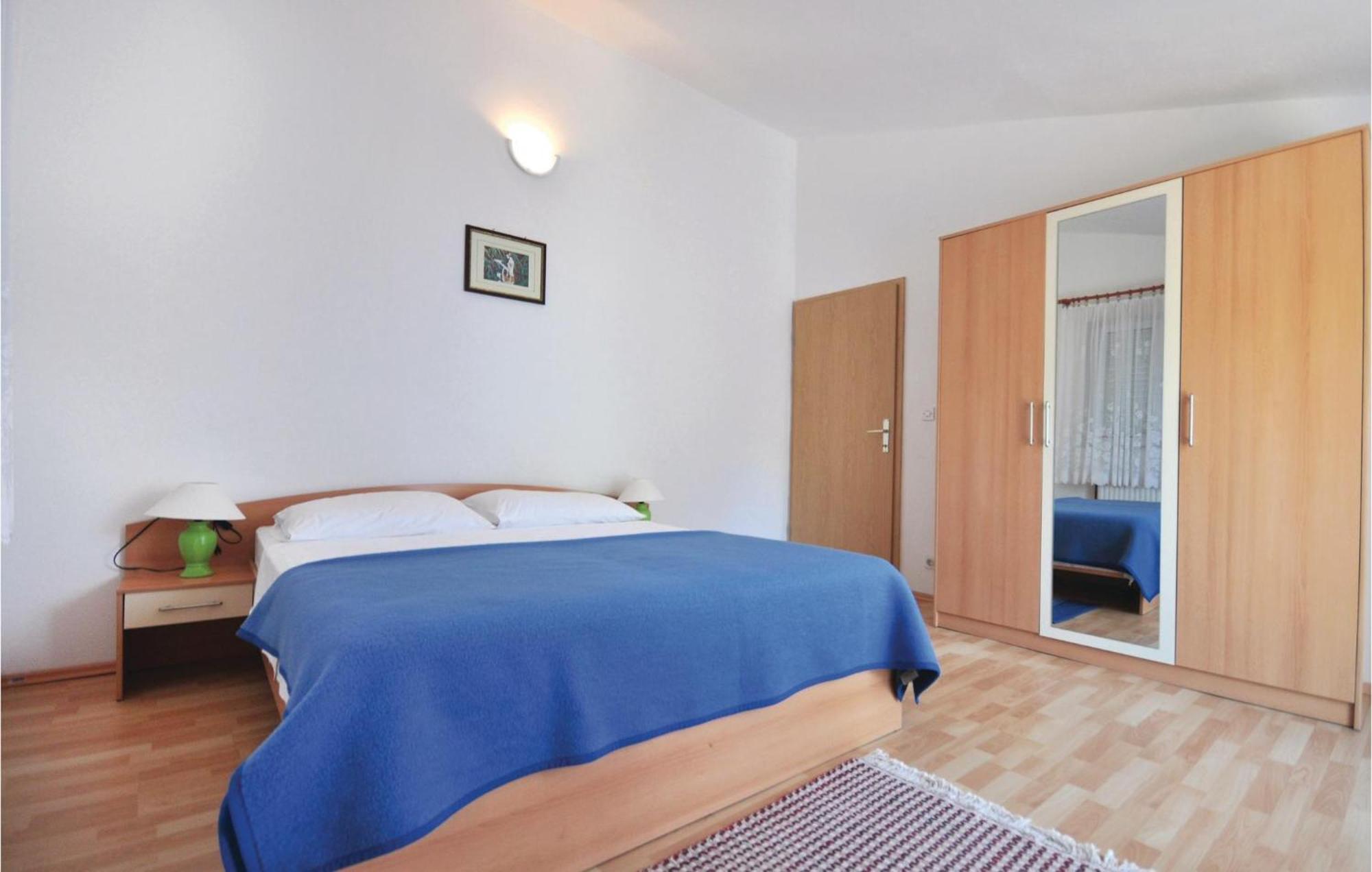 Amazing Apartment In Trogir With Kitchen 외부 사진