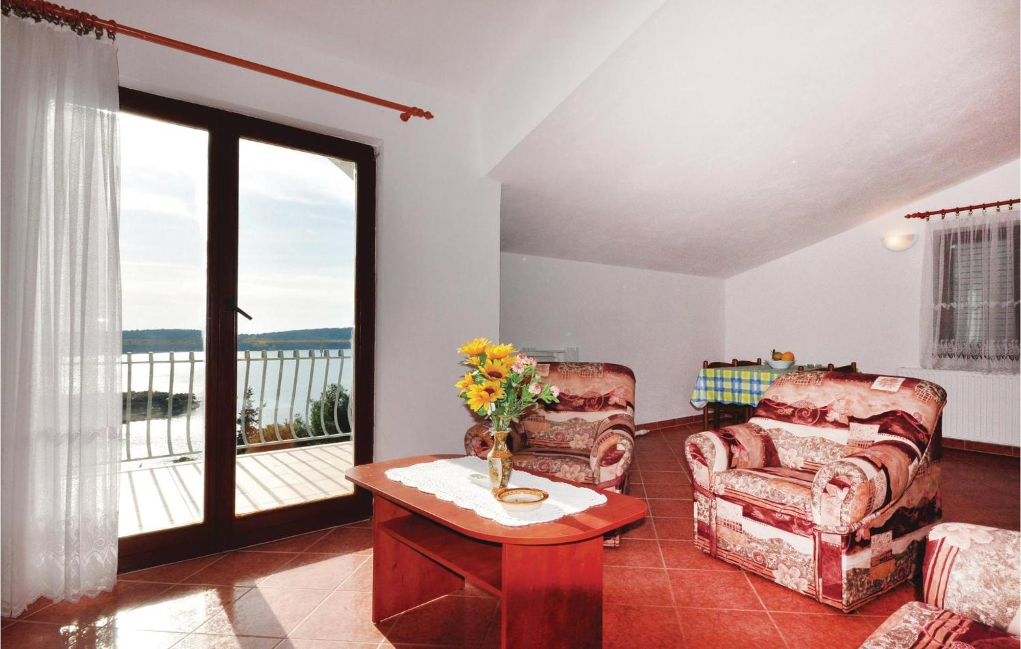 Amazing Apartment In Trogir With Kitchen 외부 사진